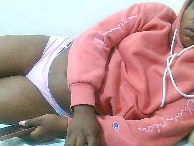 Queentafa23 webcam