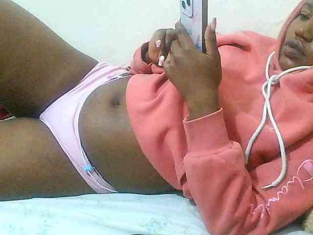 Queentafa23 webcam