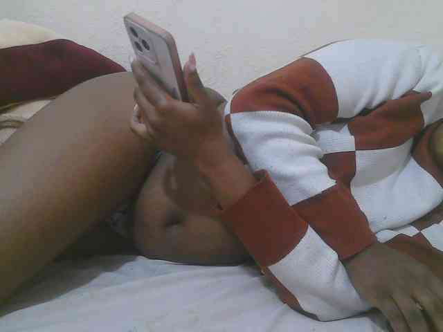 Queentafa23 webcam