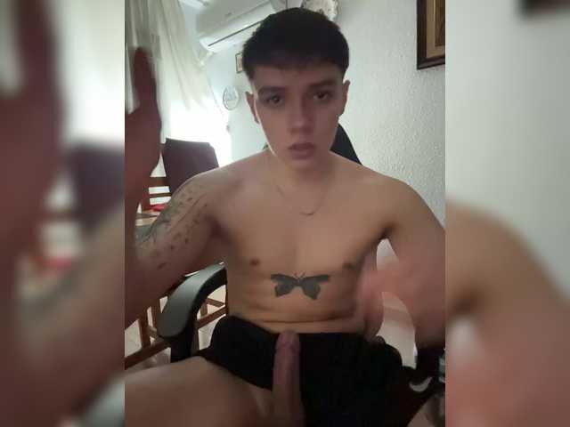 Boy-hot — live male cam