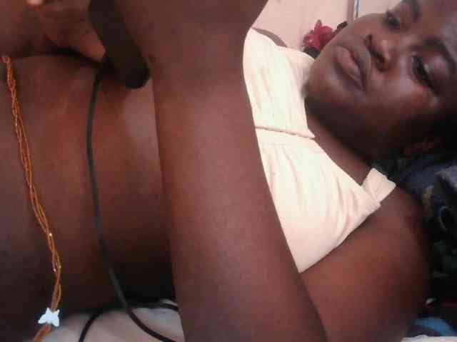Creamyypussy webcam