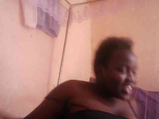 Creamyypussy webcam