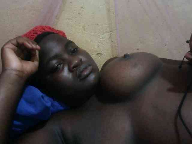 Creamyypussy webcam