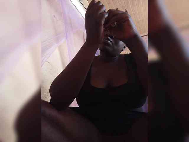 Creamyypussy webcam