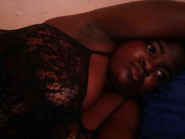Creamyypussy webcam