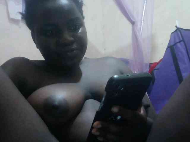 Creamyypussy webcam