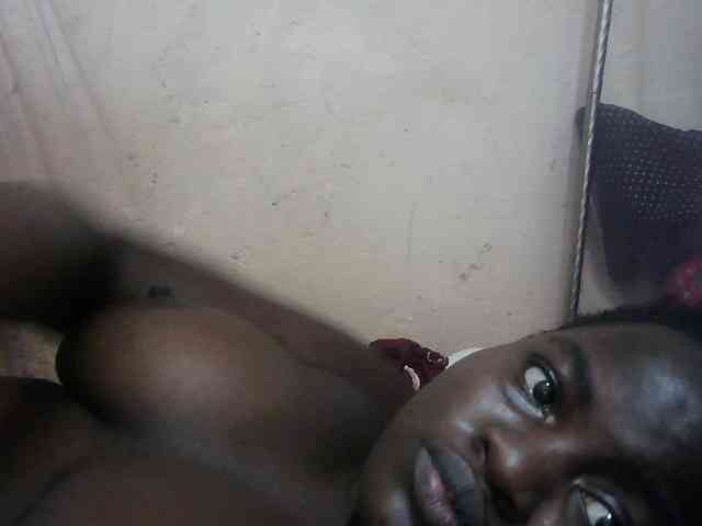 Creamyypussy webcam