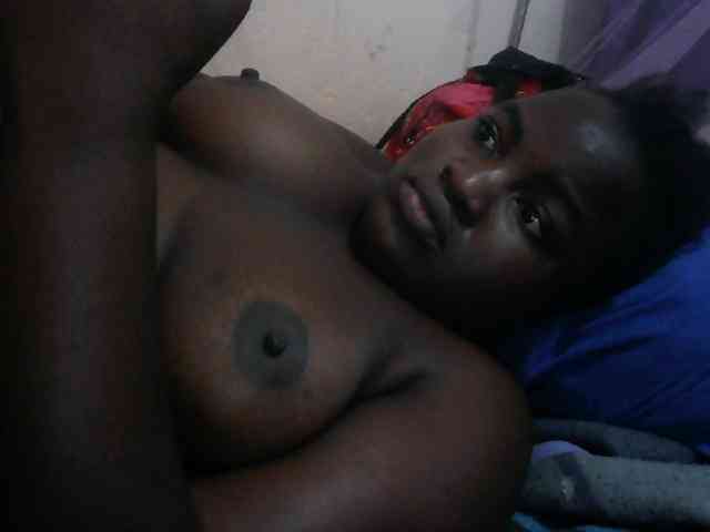 Creamyypussy webcam