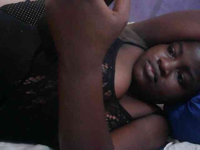Creamyypussy webcam