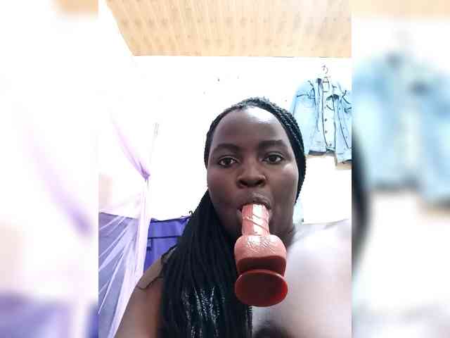 Creamyypussy webcam