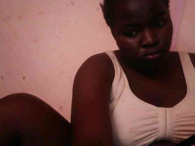 Creamyypussy webcam