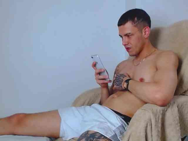 ANDRESAREVALO