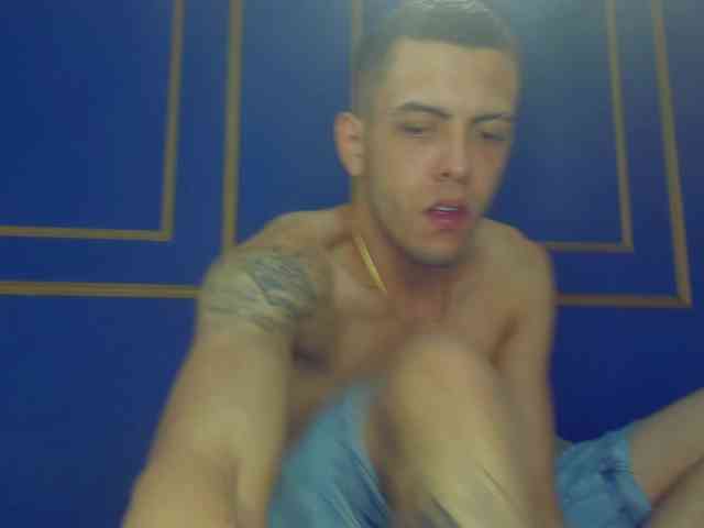 ANDRESAREVALO