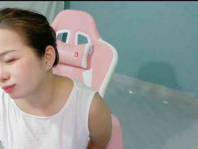 Hotgirlplay webcam