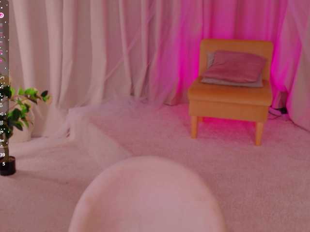 Deibora live cam