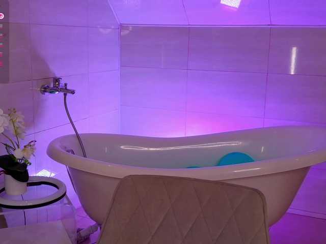Deibora live cam