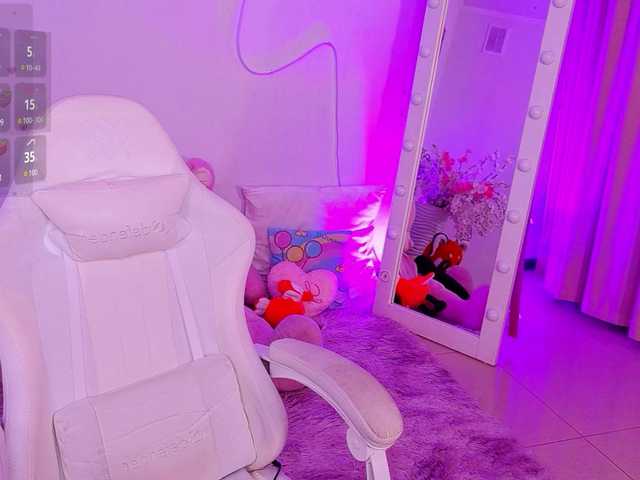 Deibora live cam on BongaCams