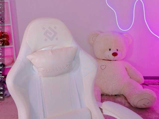 Deibora live cam on BongaCams