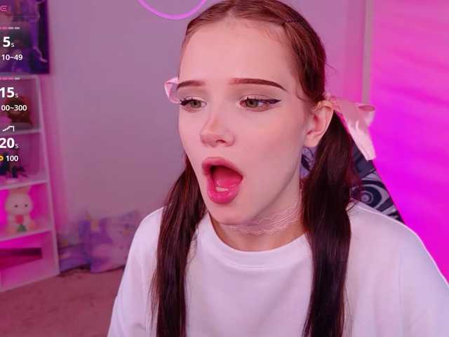 Deibora live cam on BongaCams