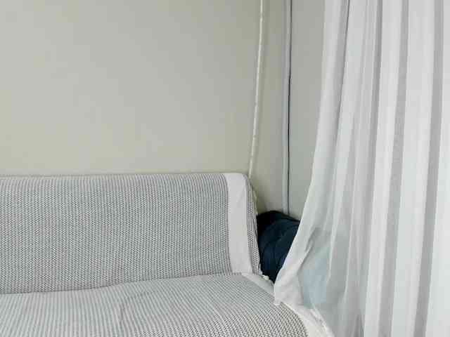 モデル: sheangell