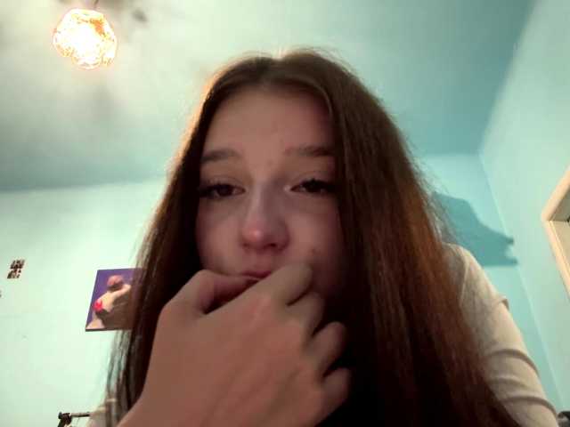 AsyaGoldi live cam on BongaCams