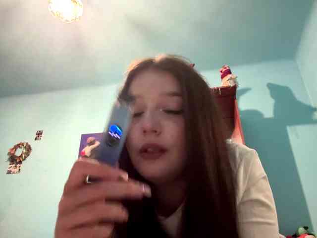AsyaGoldi webcam