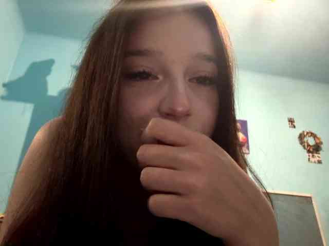 AsyaGoldi webcam