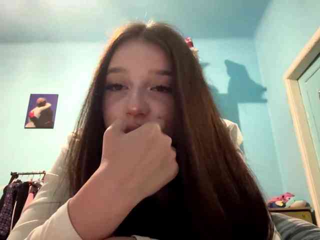 AsyaGoldi webcam