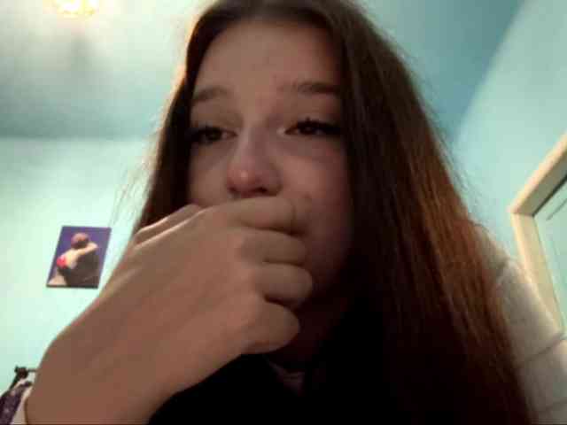 AsyaGoldi webcam