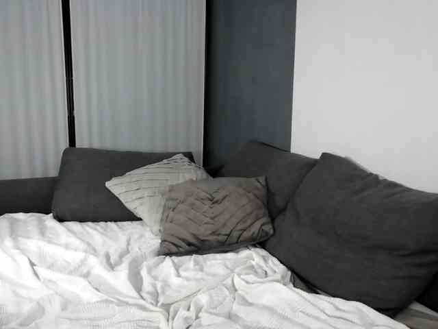 Skinny-LunaValentina1 webcam