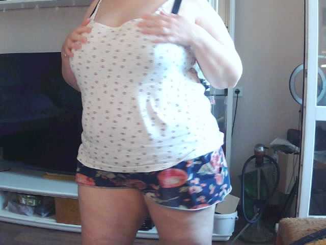 Viola27 live webcam show