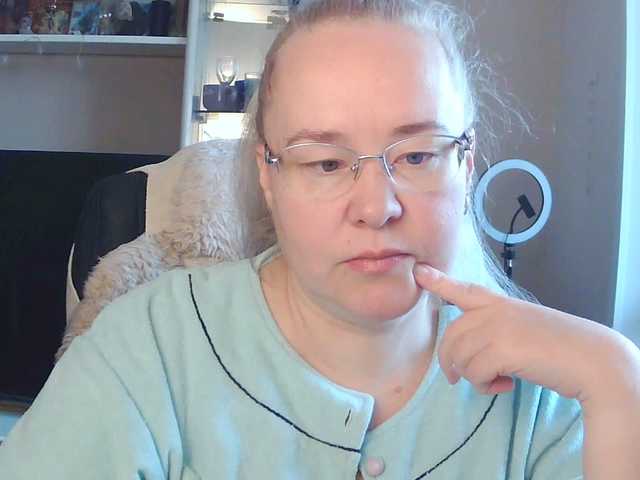 Viola27 live cam on BongaCams