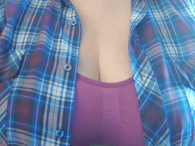 Viola27 live cam on BongaCams