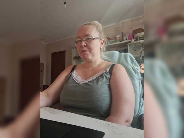 Viola27 live cam on BongaCams