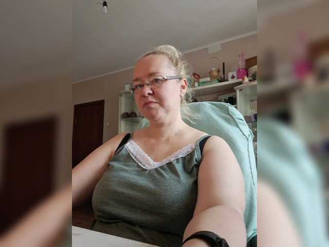 Viola27 live cam on BongaCams