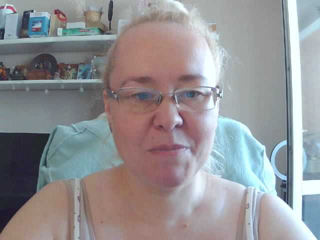 Viola27 live webcam show