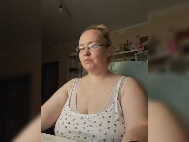 Viola27 live cam on BongaCams