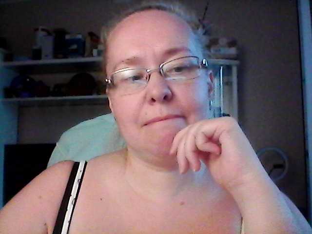 Viola27 live cam on BongaCams