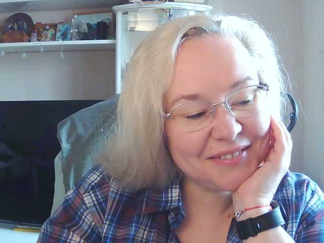 Viola27 live cam on BongaCams