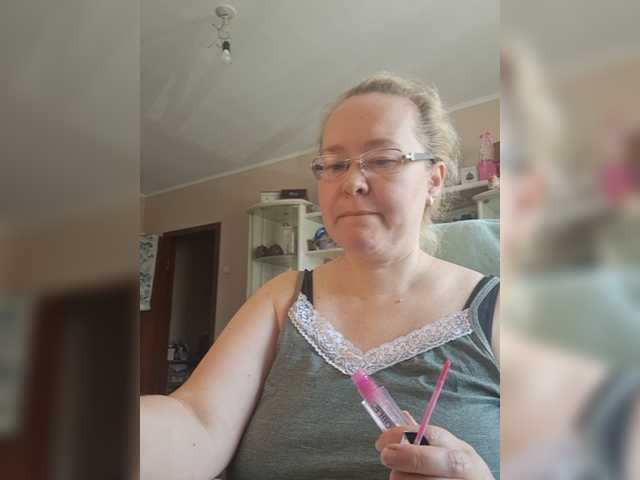 Viola27 live cam on BongaCams
