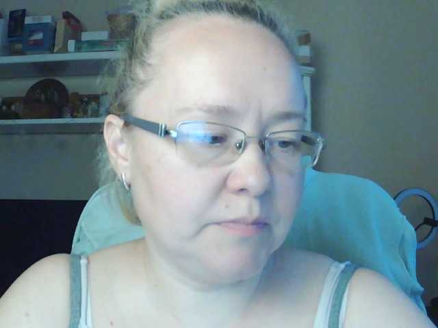 Viola27 live cam on BongaCams