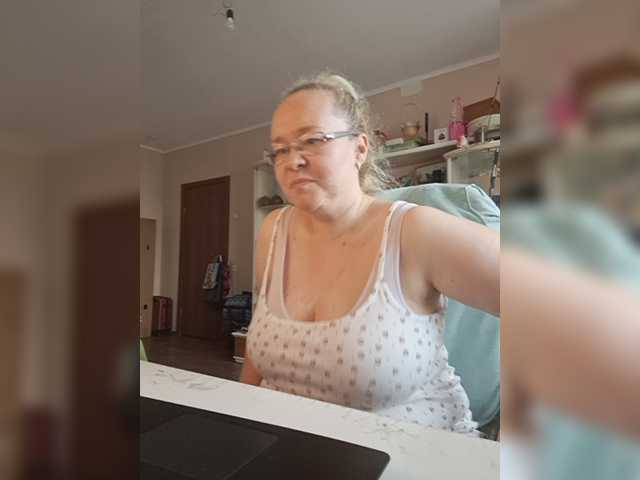Viola27 live