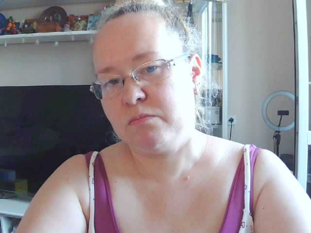 Viola27 live cam on BongaCams