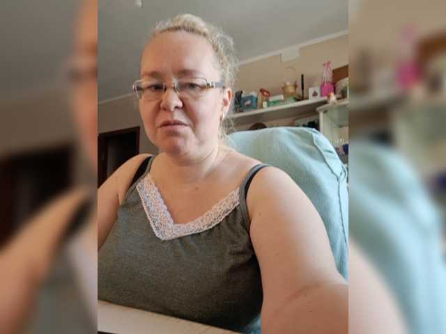 Viola27 live cam on BongaCams