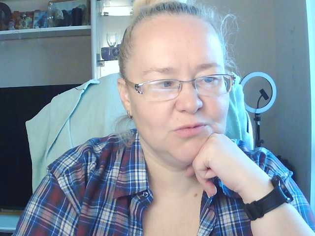 Viola27 live cam on BongaCams