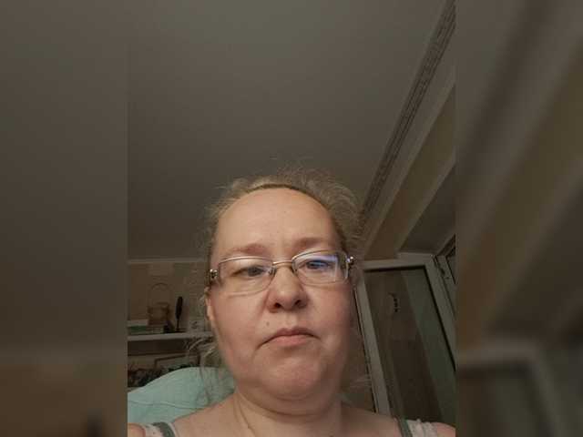 Viola27 live cam on BongaCams
