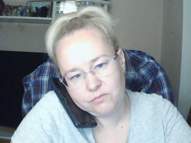 Viola27 live cam on BongaCams