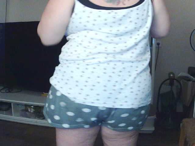 Viola27 live cam on BongaCams