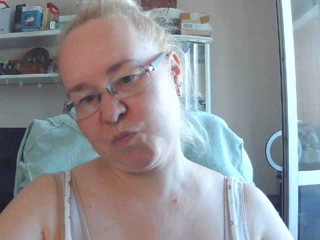 Viola27 live webcam show