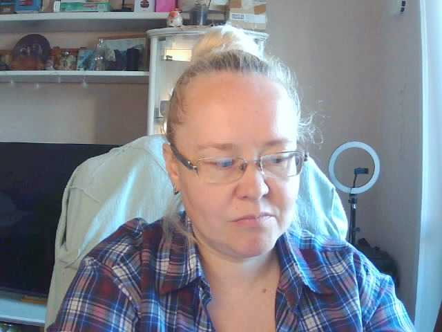 Viola27 live cam